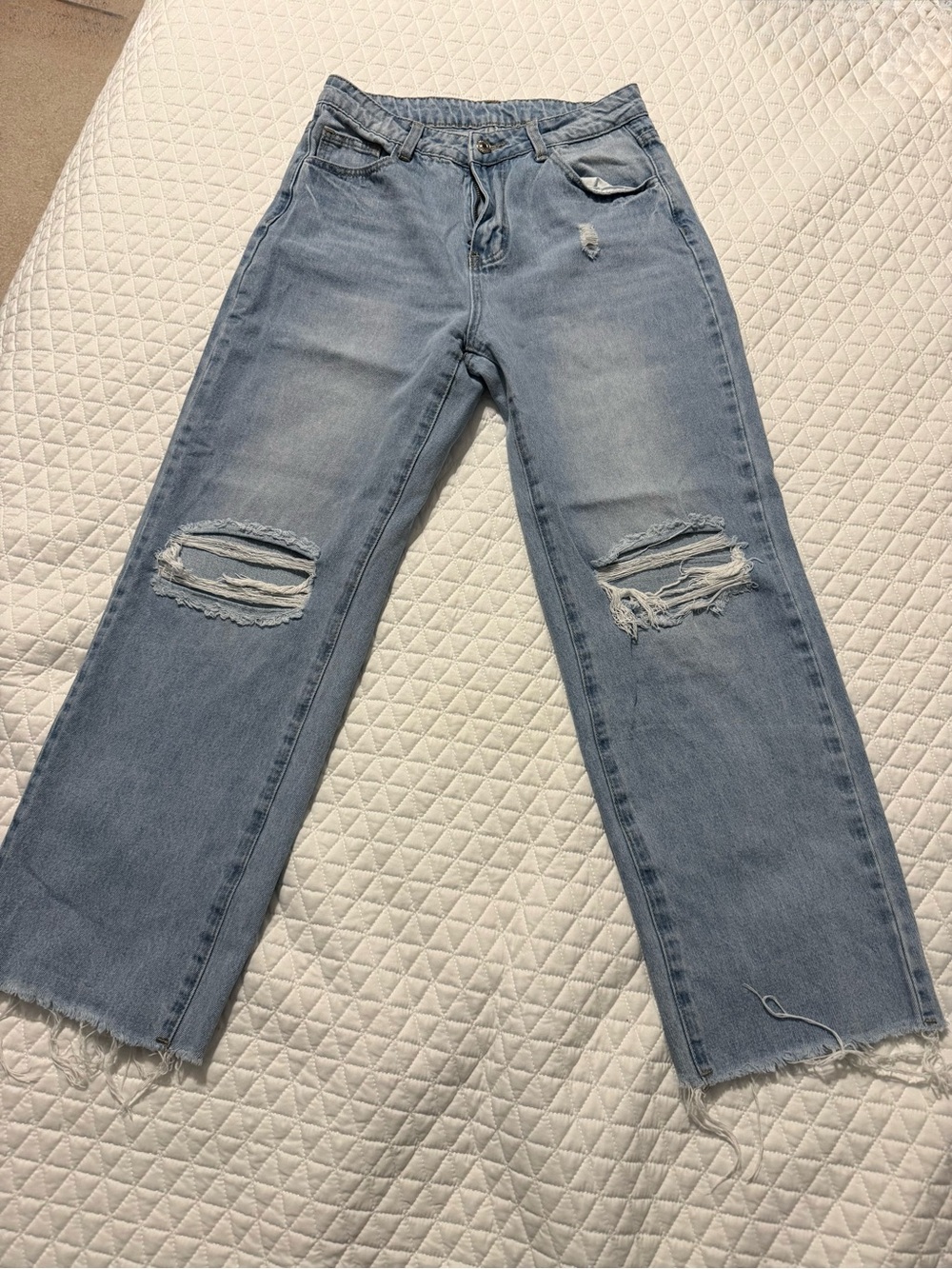 SHEIN Light Blue Ripped Straight-Leg Jeans